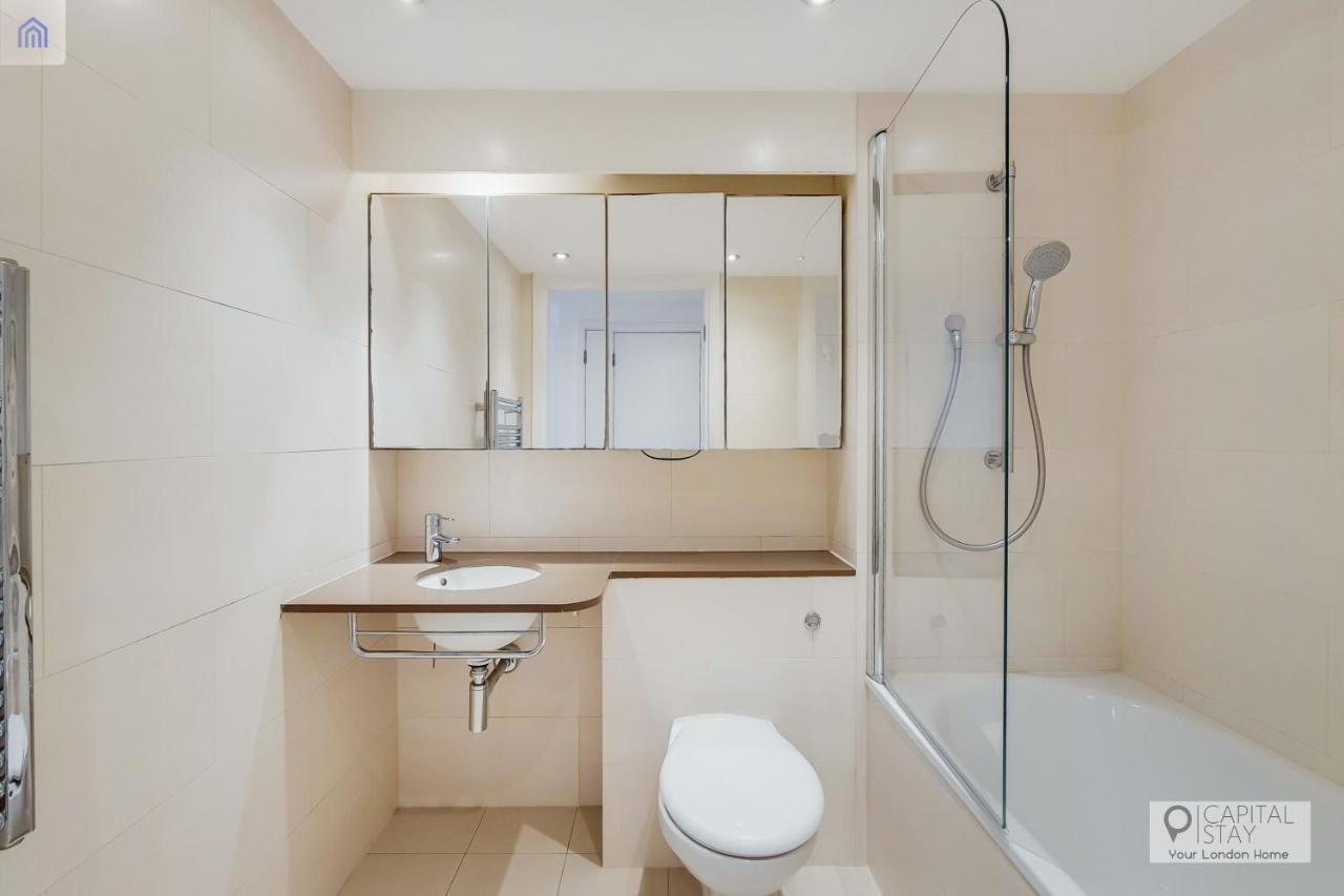 Fully Serviced Two Bed Apartment By Excel & O2 Londra Exterior foto